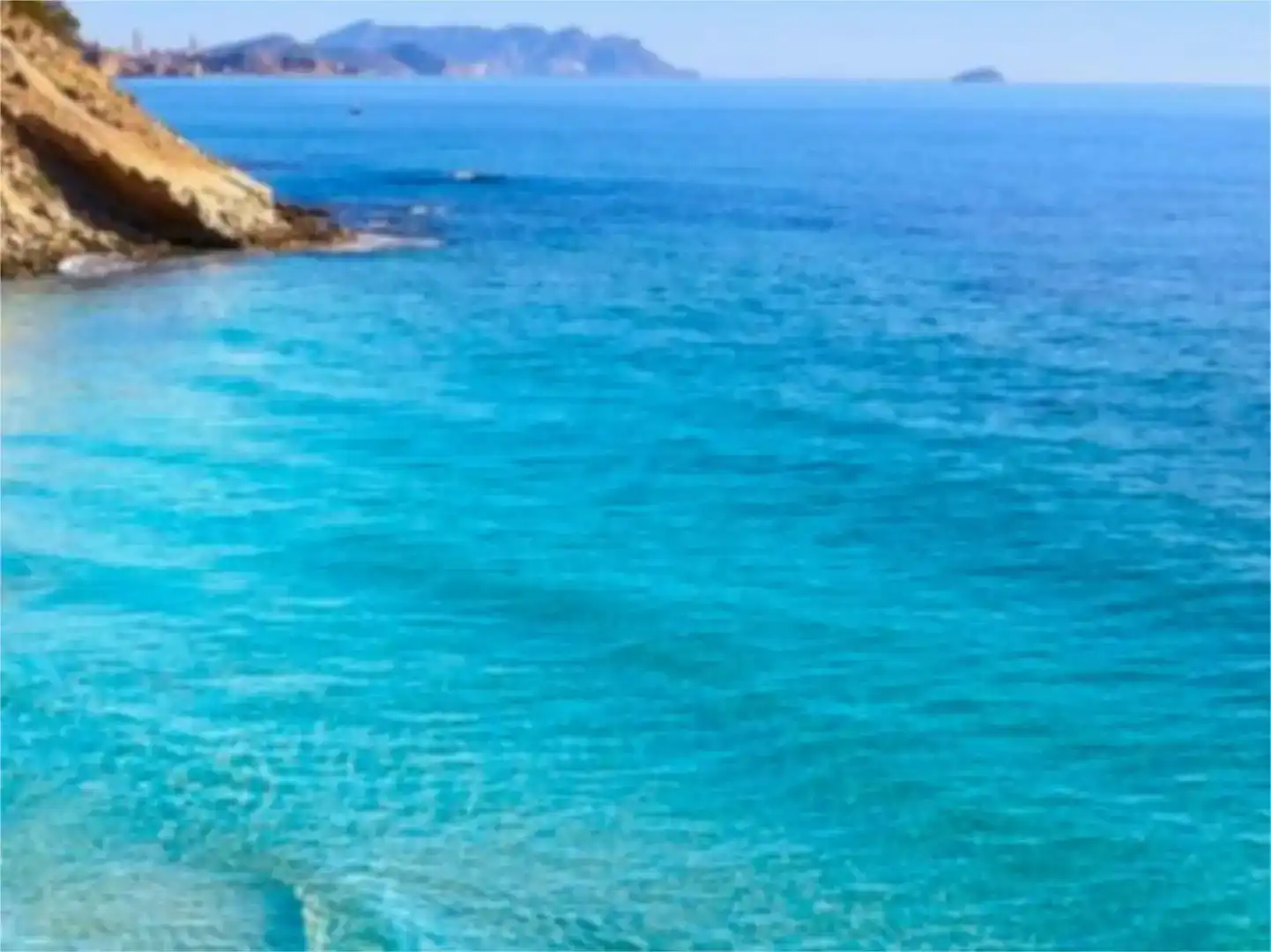 Außenansicht von Wohnungen zur Miete in El Campello mit Klimaanlage