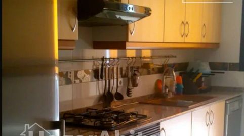 Foto 2 de Piso en venta en Calle de Picanya, El Molí, Torrent