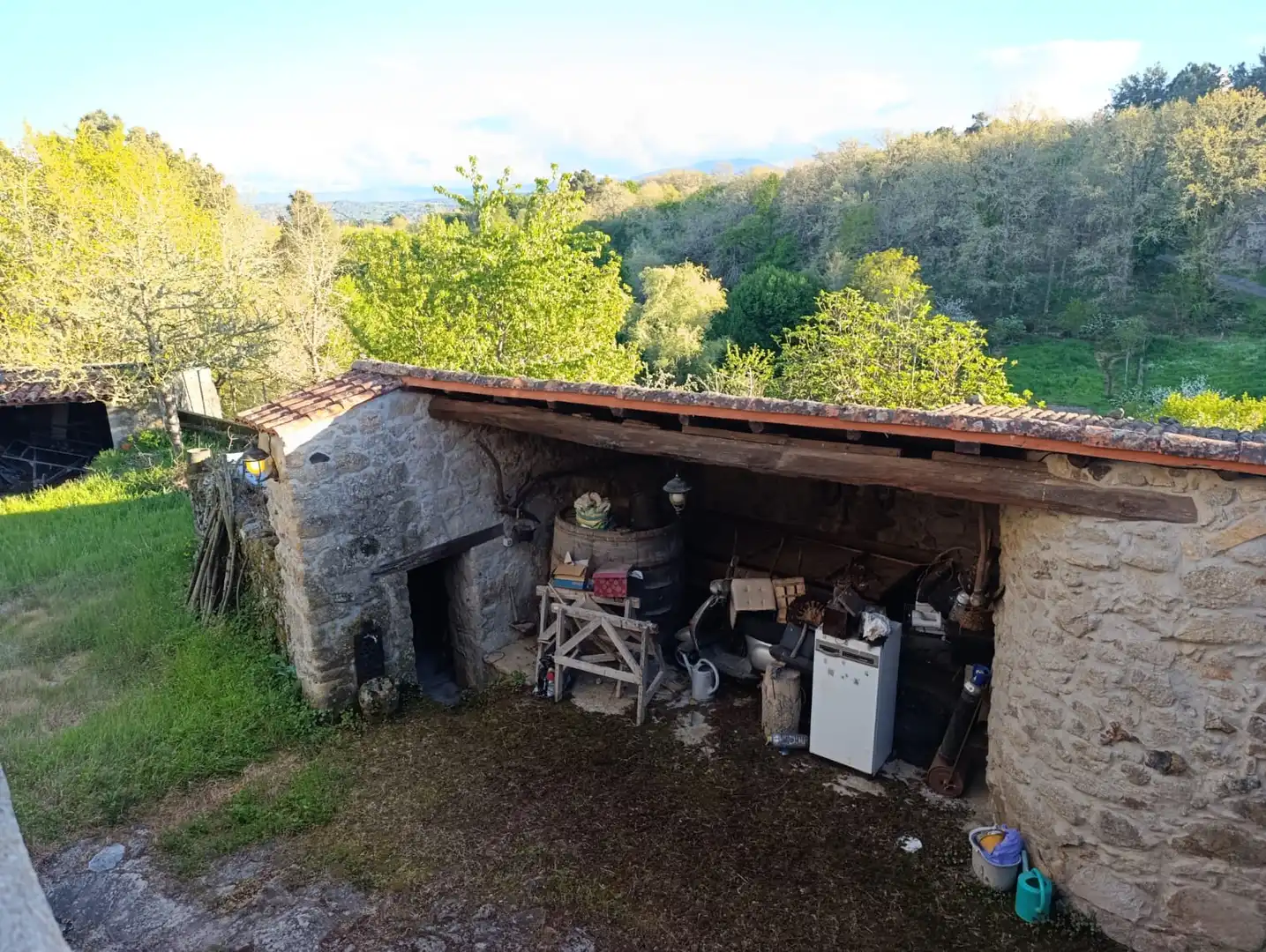 Casa rústica amb terrassa en venda a Pantón, imagen 5