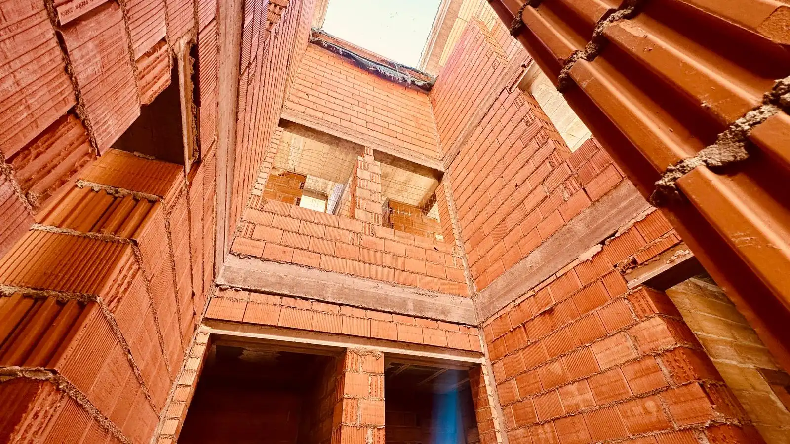 Exterior view of Buildings for sale in Lledó, Teruel