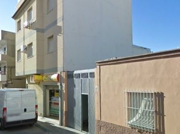 Locale commerciale in vendita a Balerma