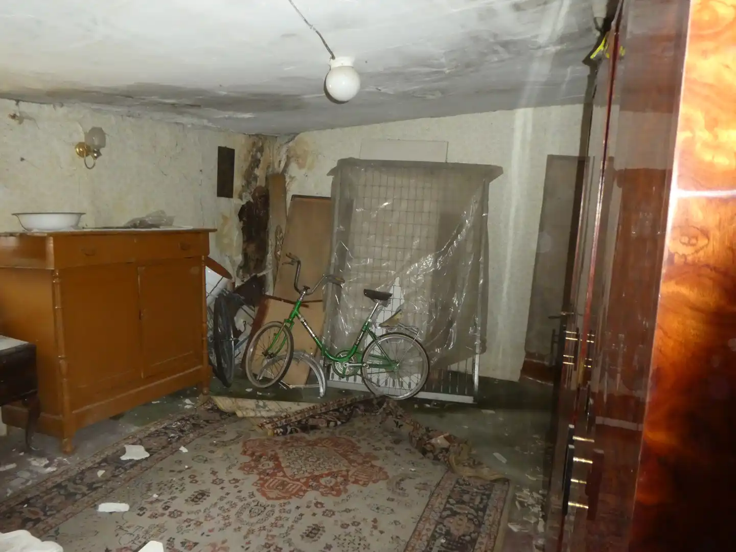 Casa adosada en venda en Santa María del Campo amb Moblat