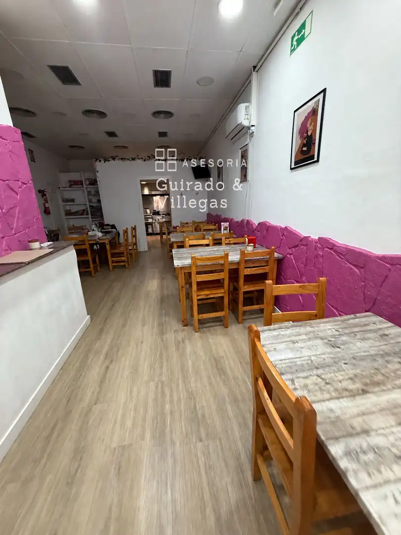 Business premises for transfer in Calle Sant Cristòfol, imagen 8