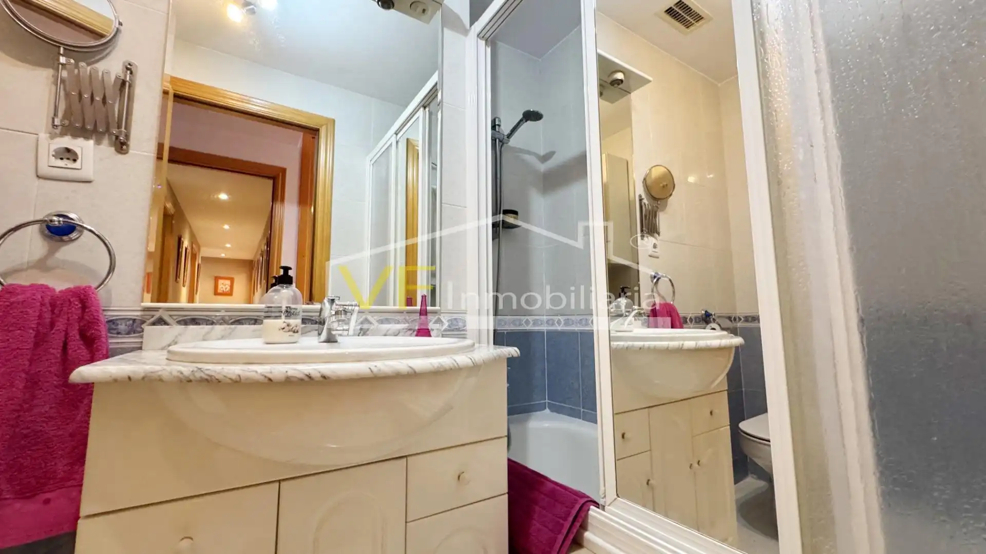 Baño de Piso en venta en Málaga con Aire acondicionado, Jardín privado y Terraza