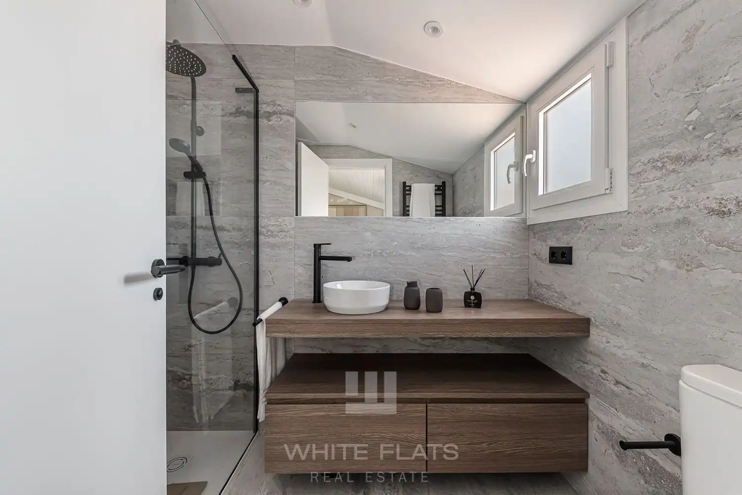 Baño de Piso en venta en Madrid con Aire acondicionado y Terraza