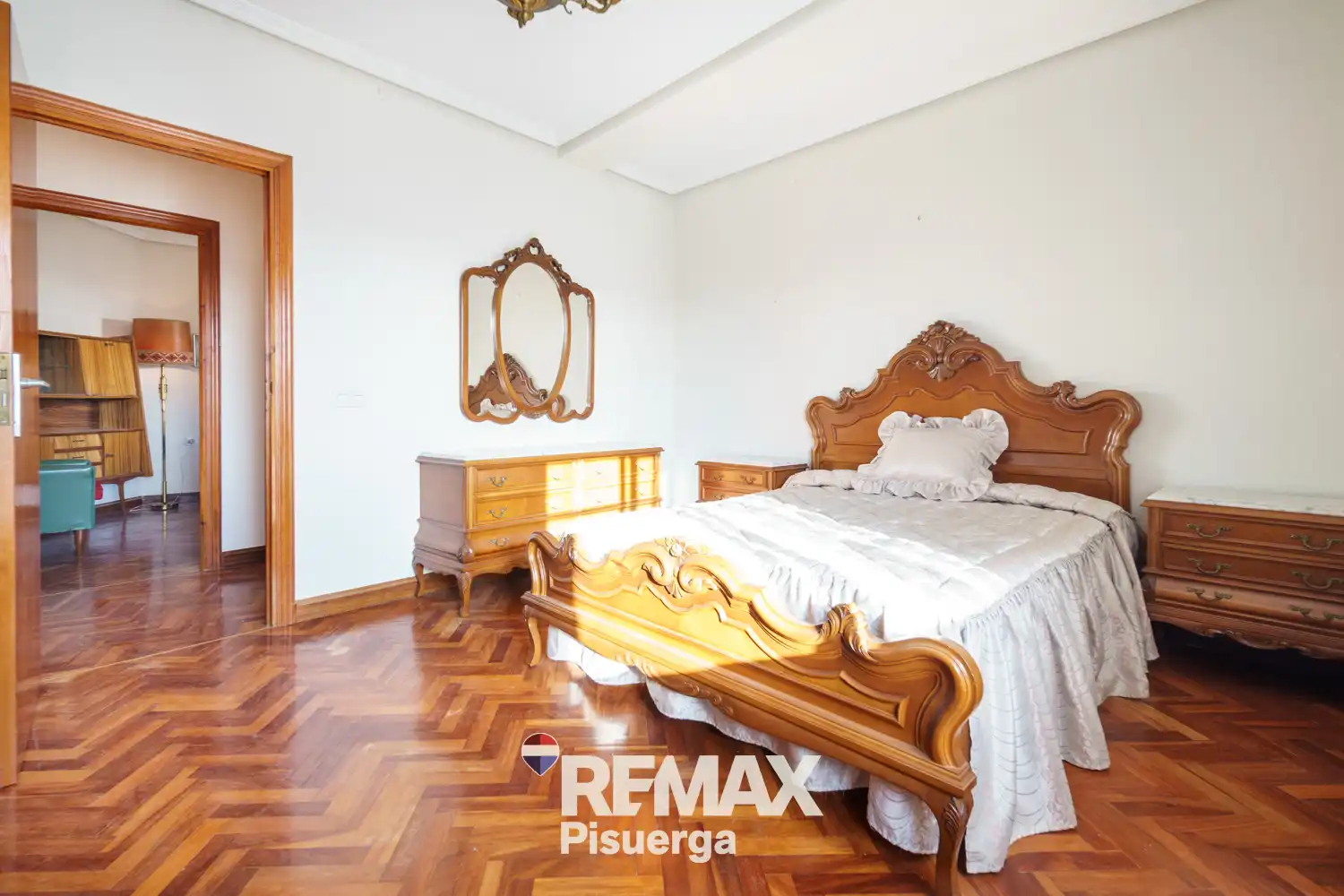 Dormitori de Casa o xalet en venda en Venta de Baños amb Jardí privat, Terrassa i Traster