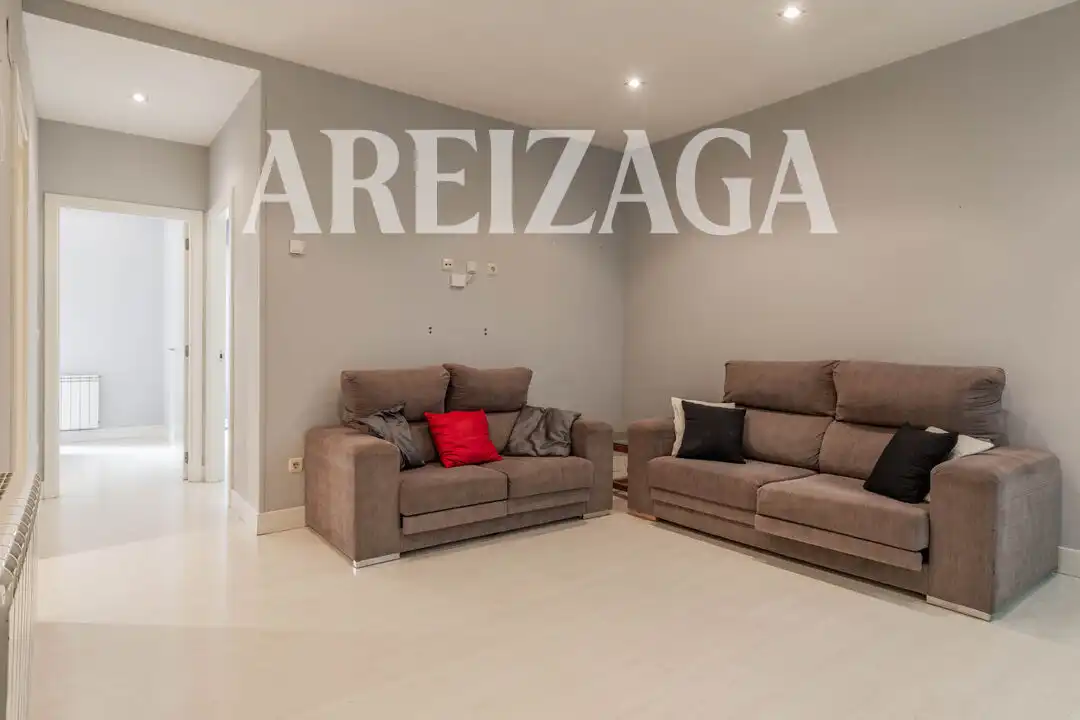 Piso en venta en Donostia - San Sebastián  con Calefacción