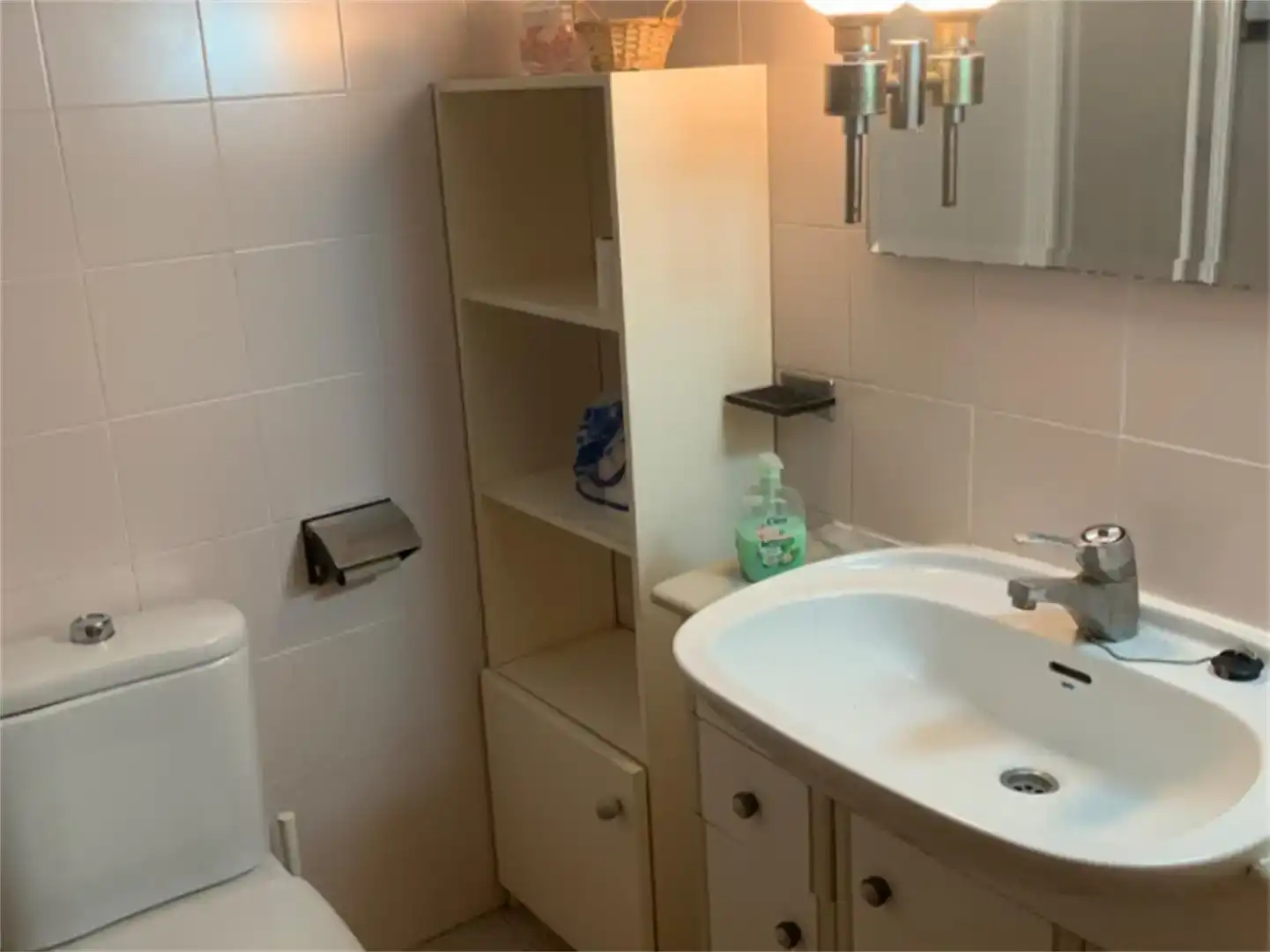 Bany de Casa o xalet en venda en Canals amb Aire condicionat