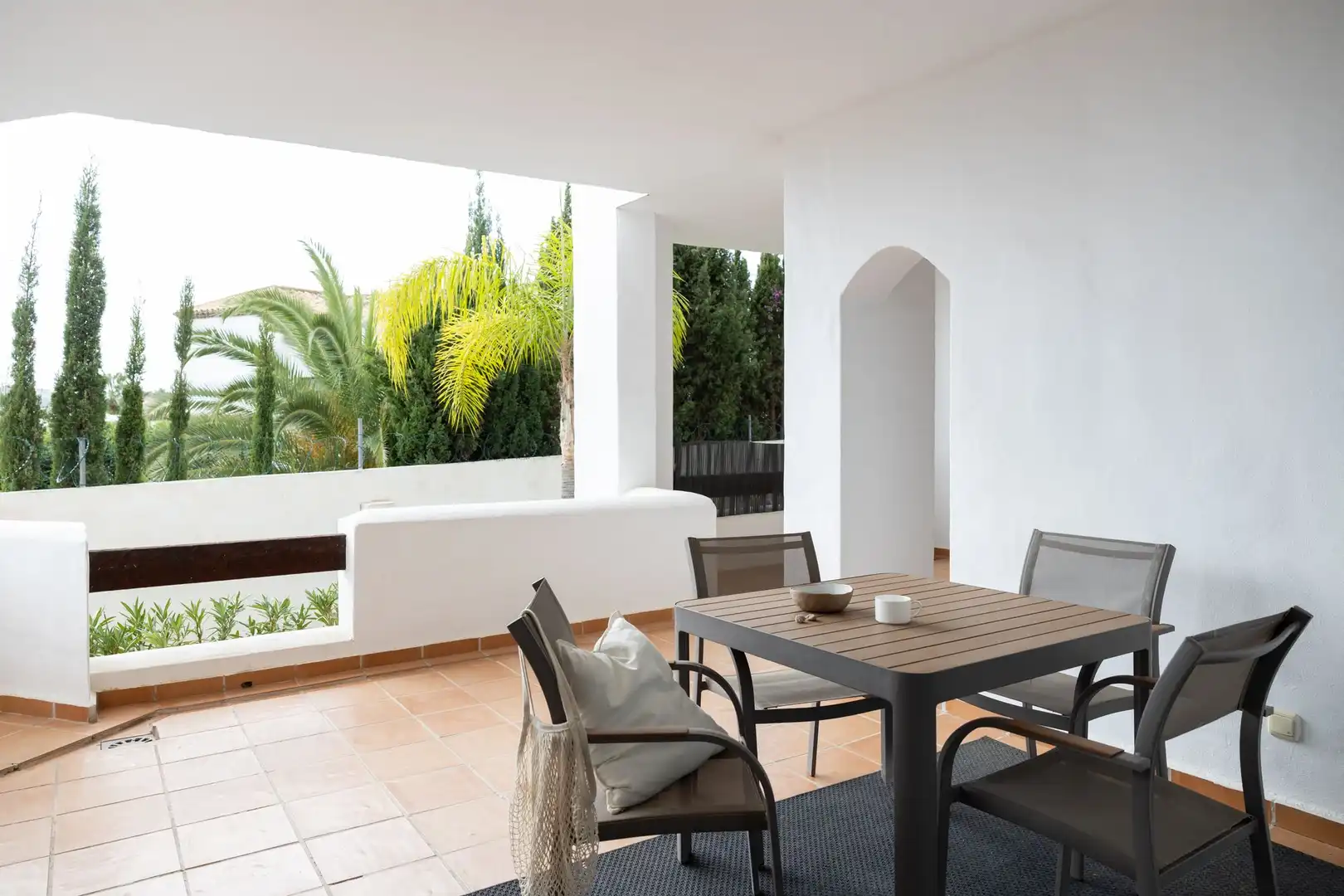 Apartament amb terrassa en venda a Nueva Andalucía, imagen 4