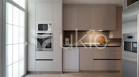 Foto 4 de Apartament de lloguer a Avenida de Alberto de Alcocer, Hispanoamérica - Bernabéu, Madrid