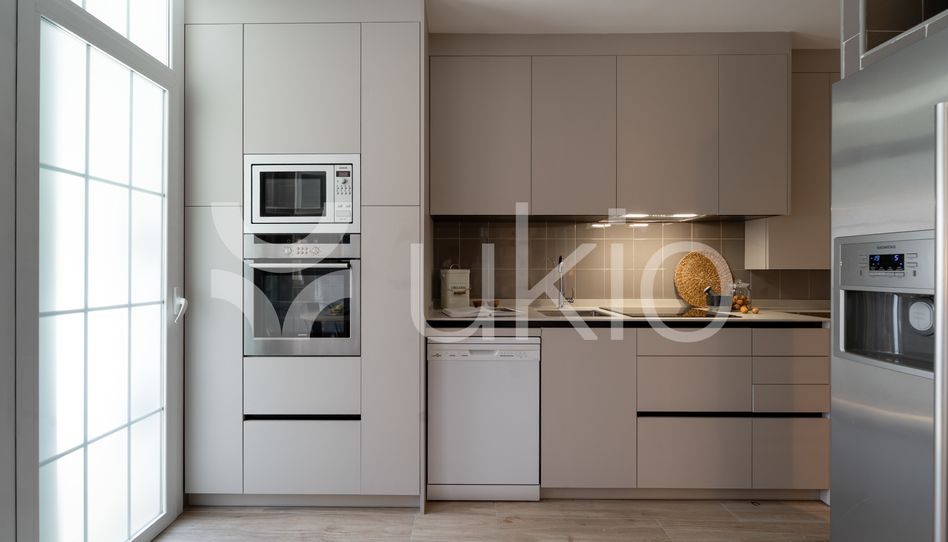 Apartamento de alquiler en Avenida de Alberto de Alcocer, Hispanoamérica - Bernabéu - Imagen 4