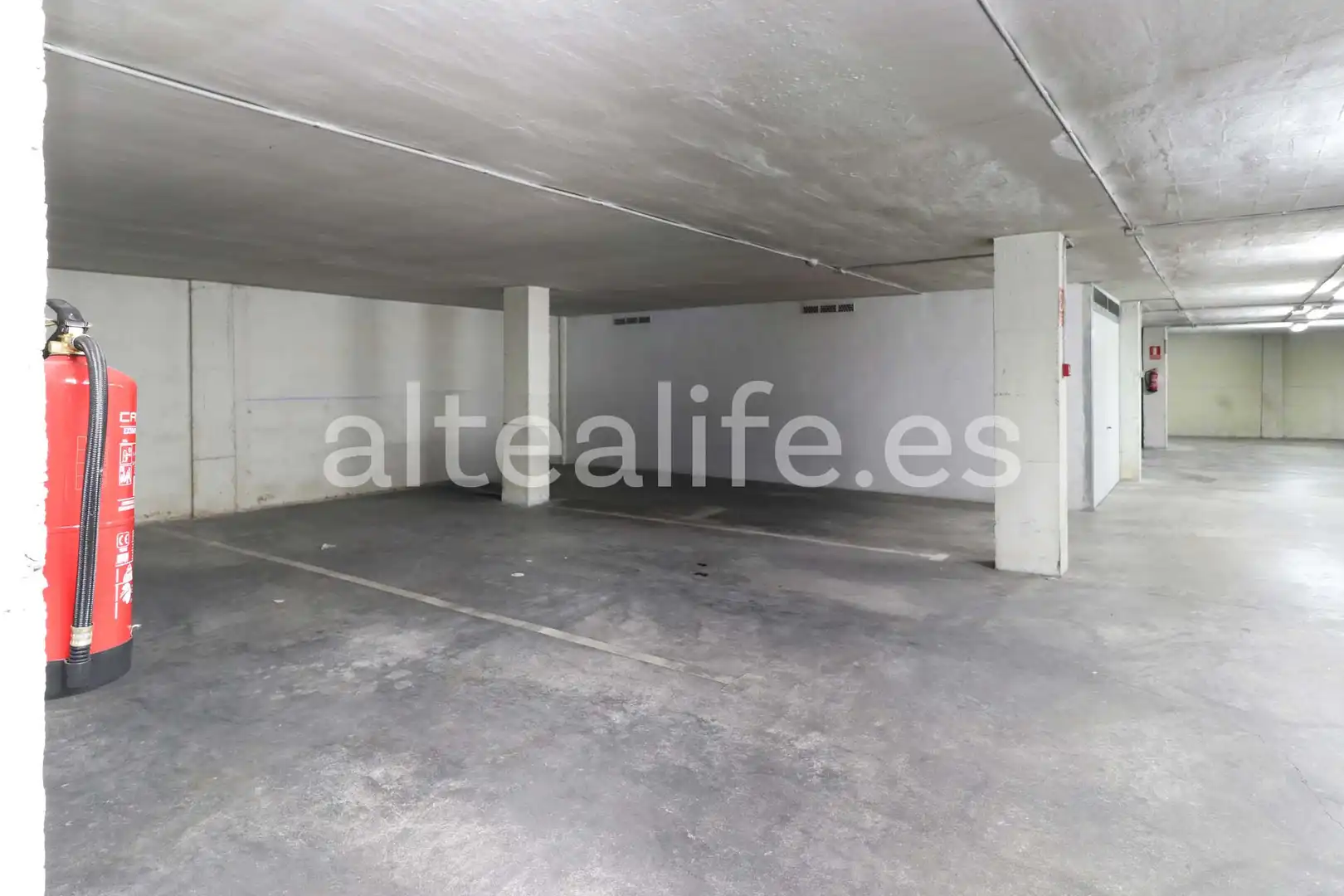 Parkplatz von Dachboden zum Verkauf in Altea mit Klimaanlage und Terrasse