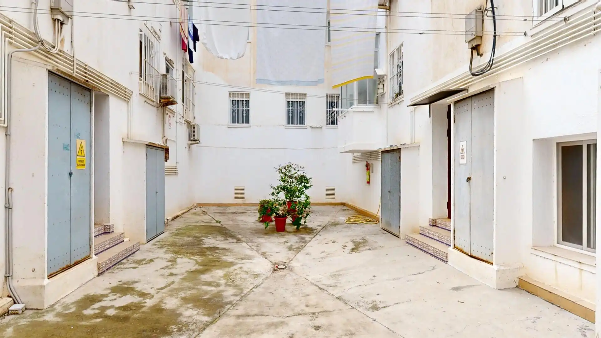 Exterior view of Flat for sale in Cartagena  with Air Conditioner, Heating and Storage room