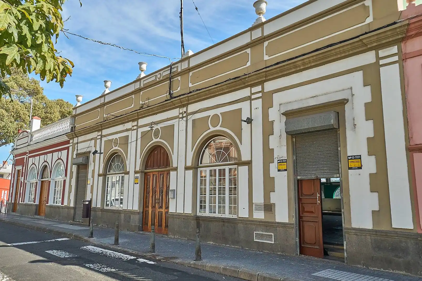 Vista exterior de Edifici en venda en Las Palmas de Gran Canaria