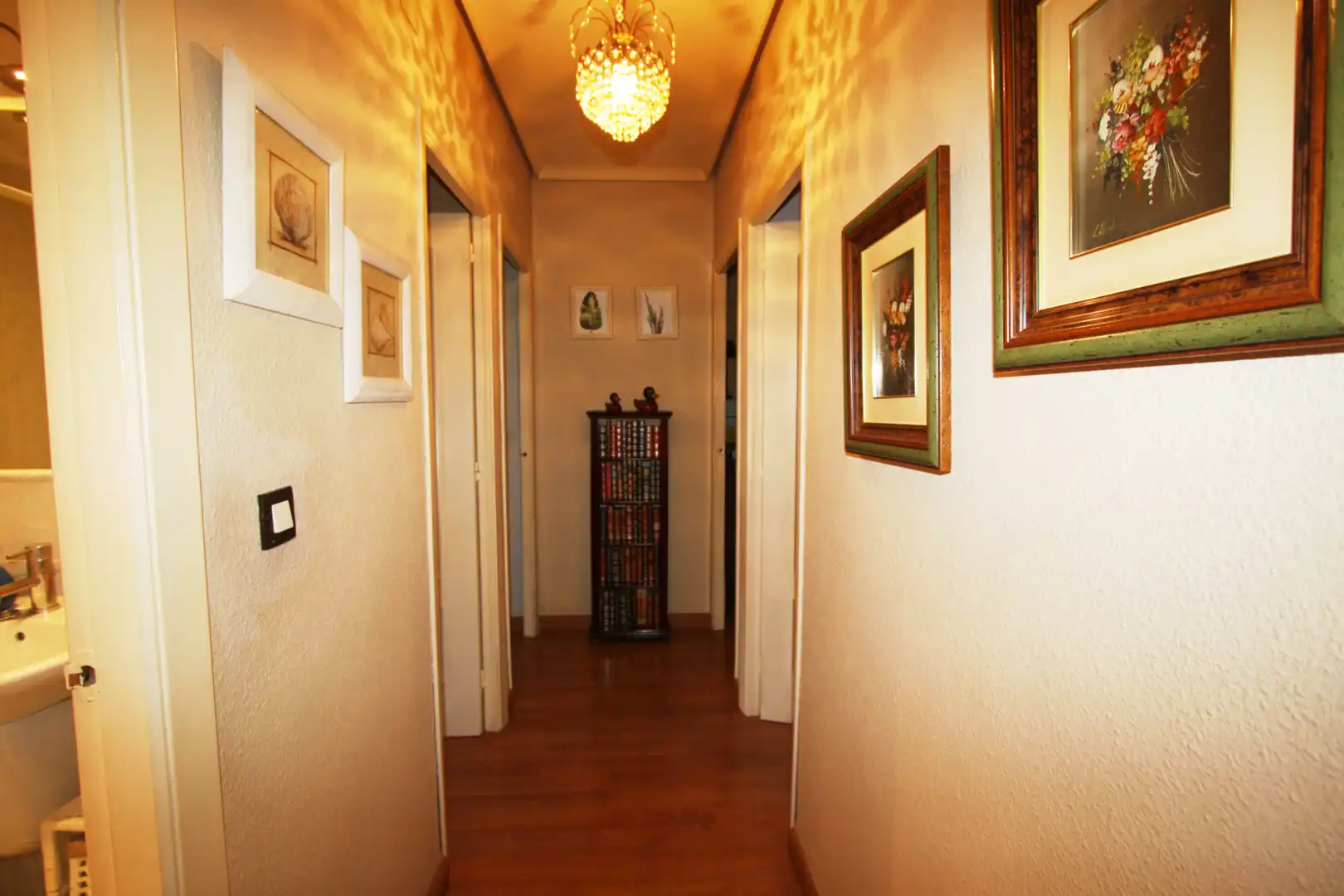 Piso en venta en Albacete con Calefacción, Parquet y Amueblado
