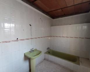 Bany de Casa adosada en venda en Marinaleda