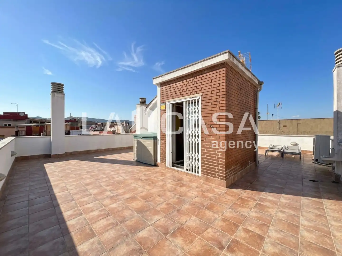 Duplex with balcony for sale in Carrer de Sant Ernest, imagen 3