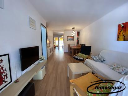 Sala d'estar de Apartament en venda en Salou amb Terrassa