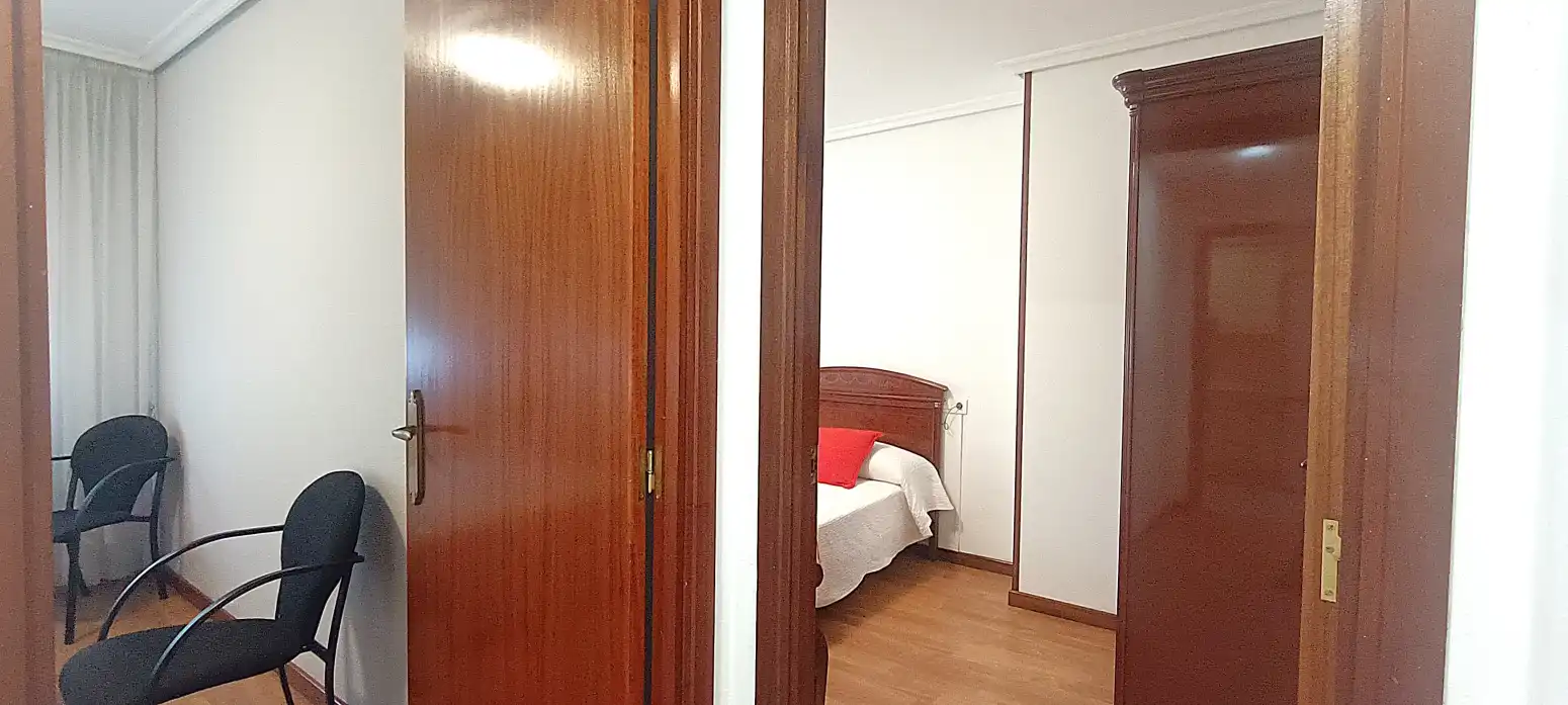 Bedroom of Flat for rent in Burlada / Burlata  with Heating, Parquet flooring and Terrace