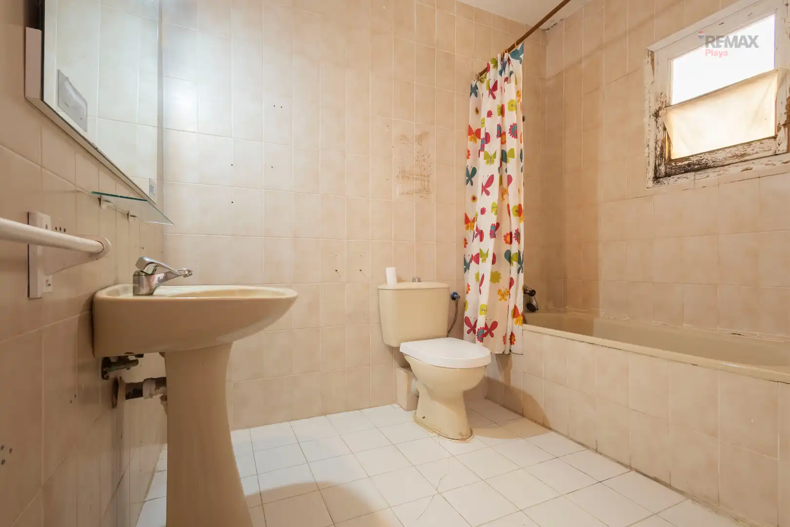 Baño de Casa adosada en venta en Garrucha con Aire acondicionado, Terraza y Balcón
