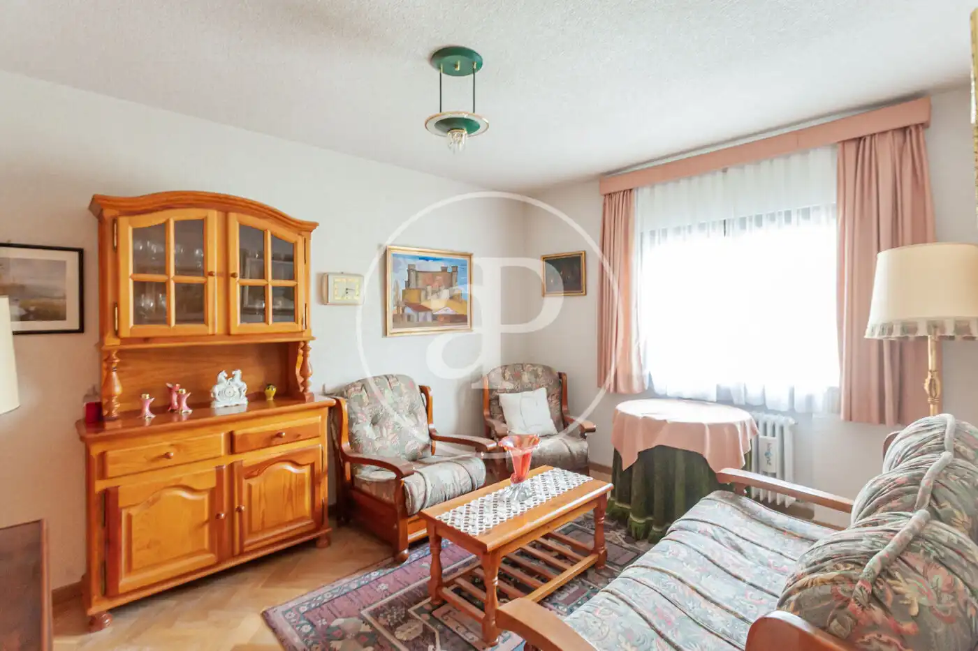 Sala d'estar de Casa adosada en venda en Navacerrada, Madrid