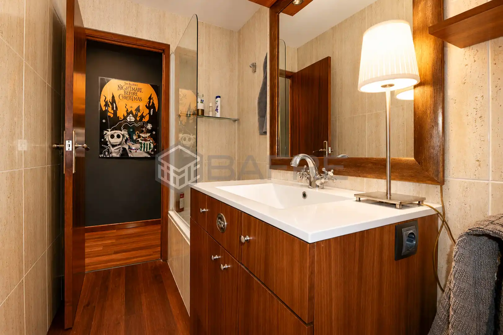 Bathroom of Flat for sale in Madrid  with Air Conditioner and Balcony