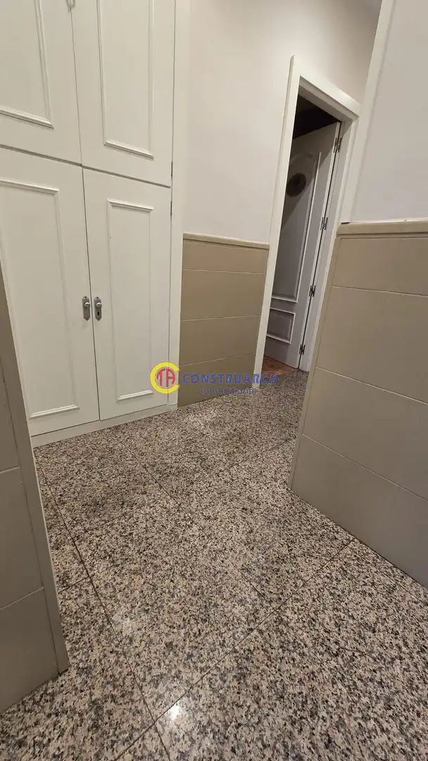 Buildings for sale in La Pueblanueva