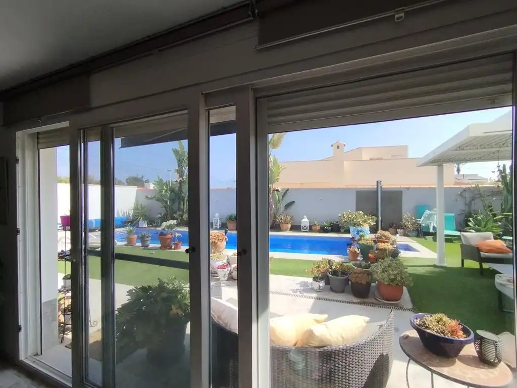 Casa amb piscina en venda a Centro, imagen 7