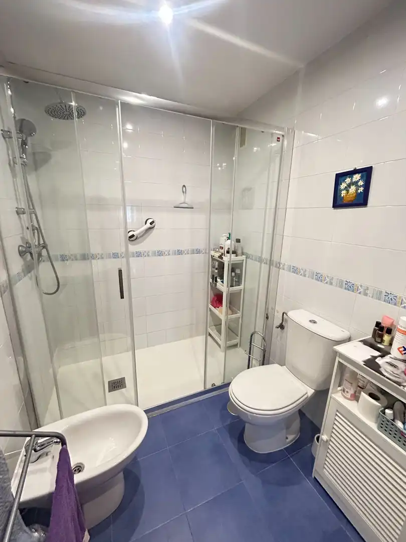 Baño de Piso en venta en Laguna de Duero con Calefacción y Trastero