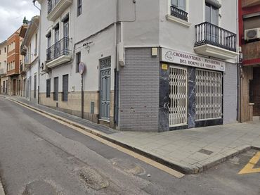 Locale commerciale in affitto a Santa Bárbara