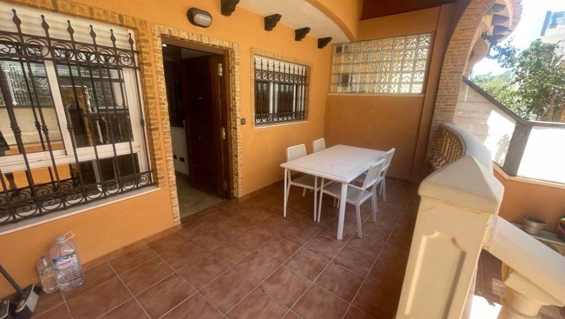 Single-family semi-detached for sale in El Edén