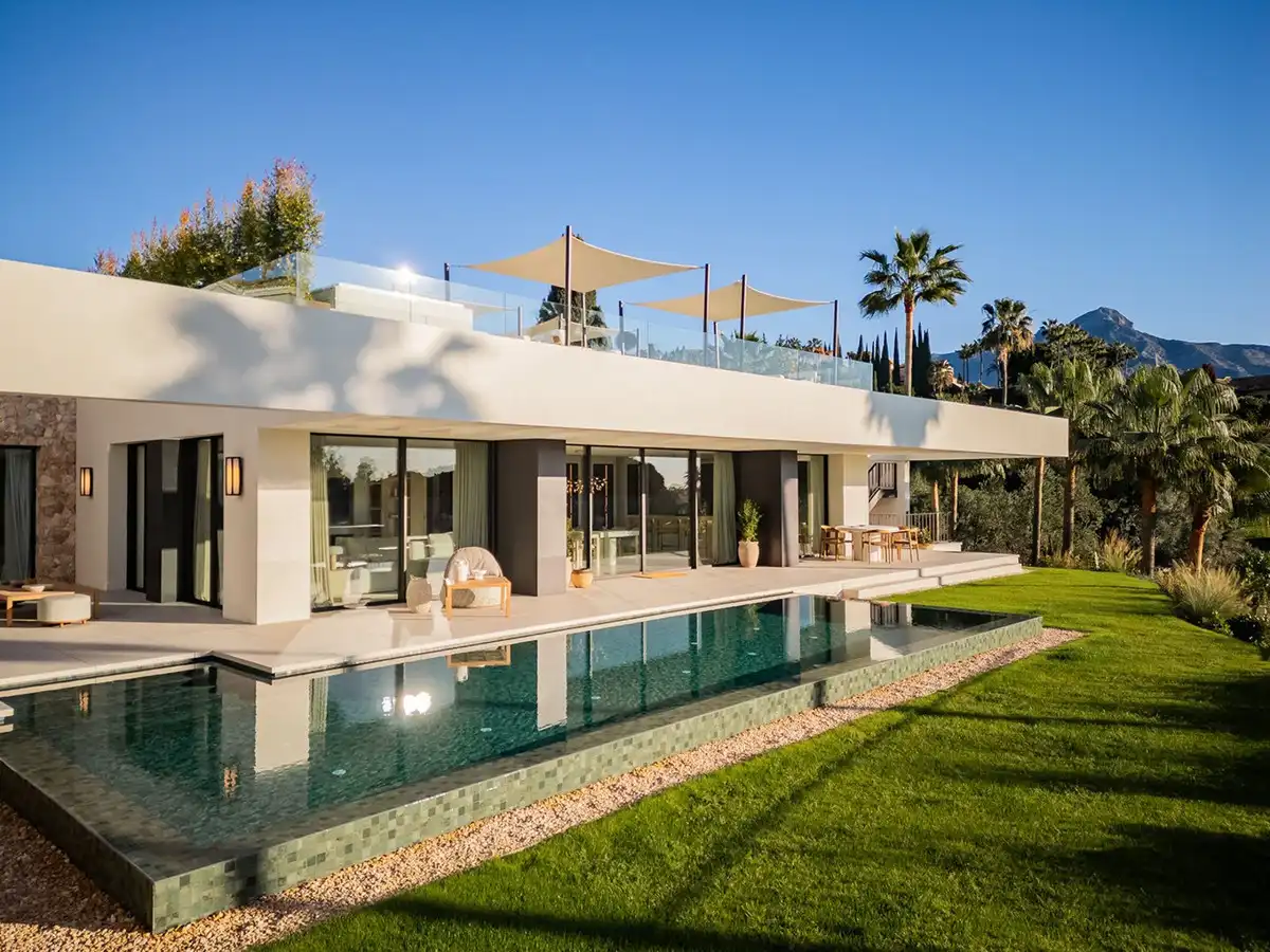 Villa mit Pool zum Verkauf in Nueva Andalucía, imagen 23