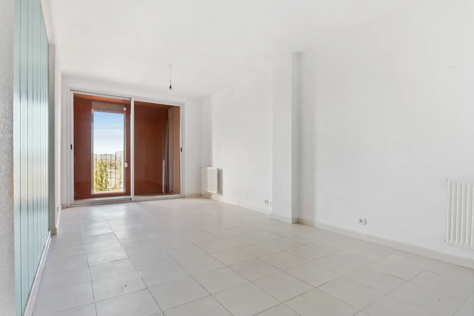 Sala de estar de Piso en venta en Madrid con Calefacción, Terraza y Horno