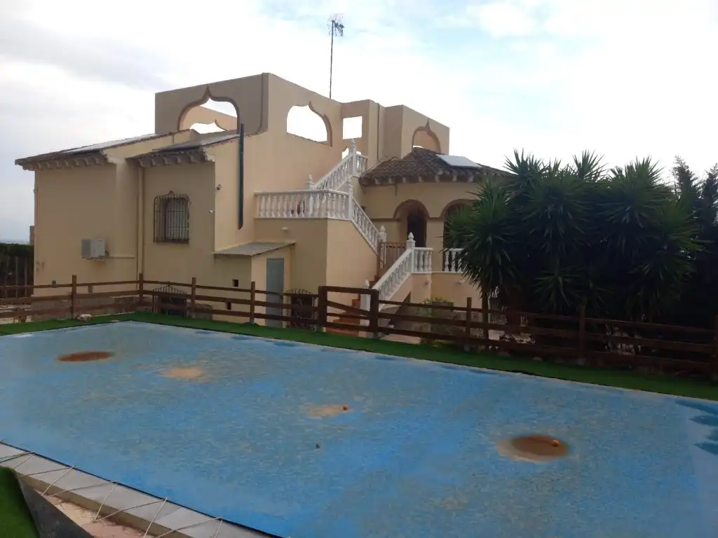 Vista exterior de Casa o chalet en venta en Almoradí