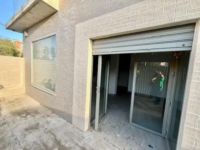 Business premises to rent in Calle JARDINES DE LA ALHAMBRA, imagen 2
