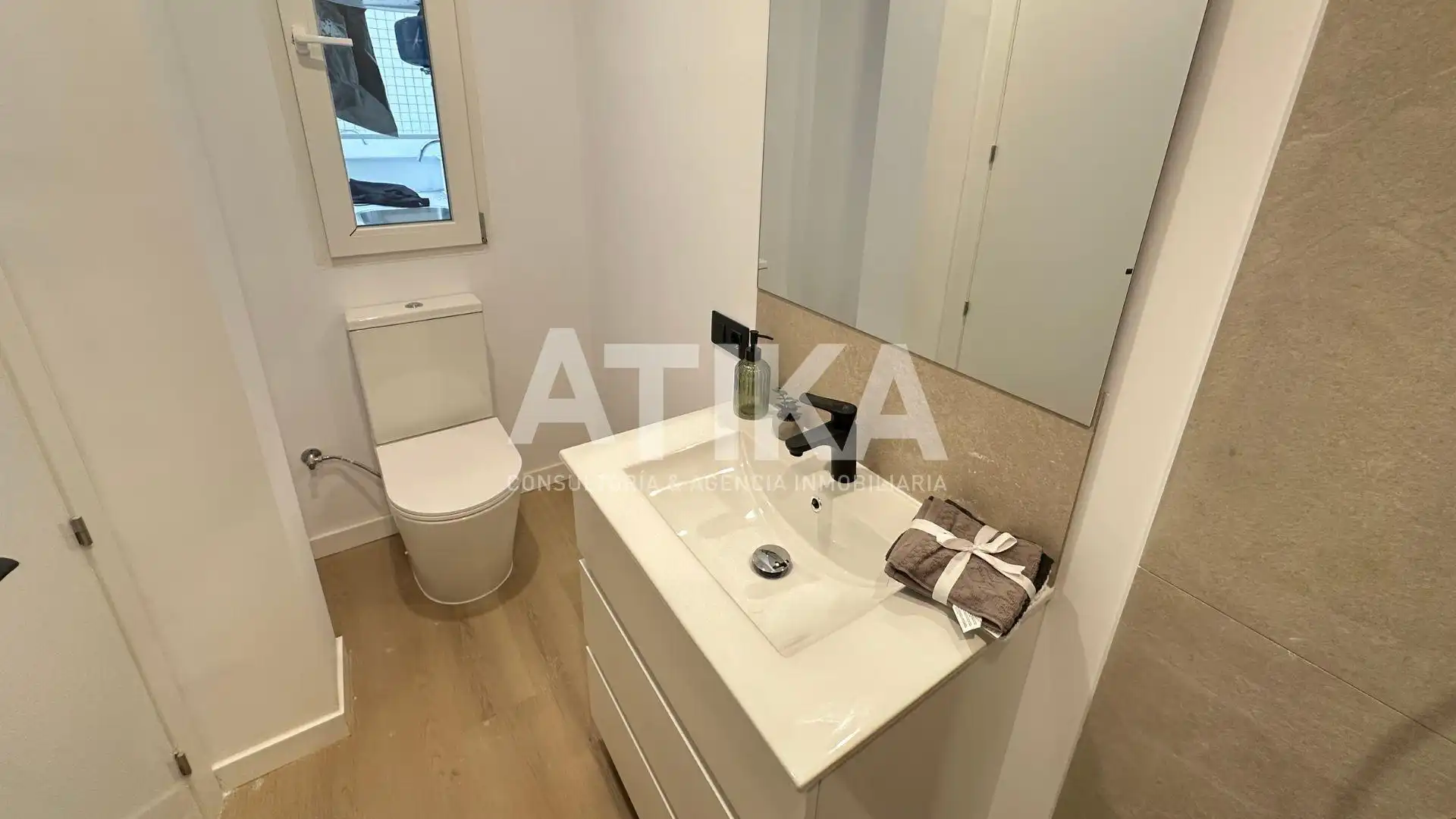 Baño de Piso en venta en Sant Rafael 