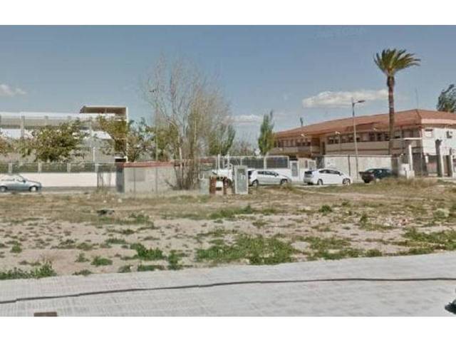 Terreno residencial en Venta en Calle Gran Via de la Comunitat Valenciana en Tulell