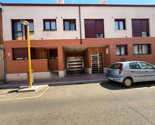 Aparcament de Pis en venda en Valladolid Capital amb Calefacció, Parquet i Traster