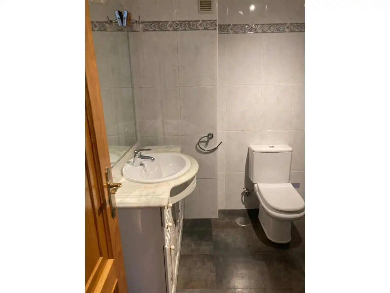 Adossat amb piscina en venda a Trobajo del Camino, imagen 32
