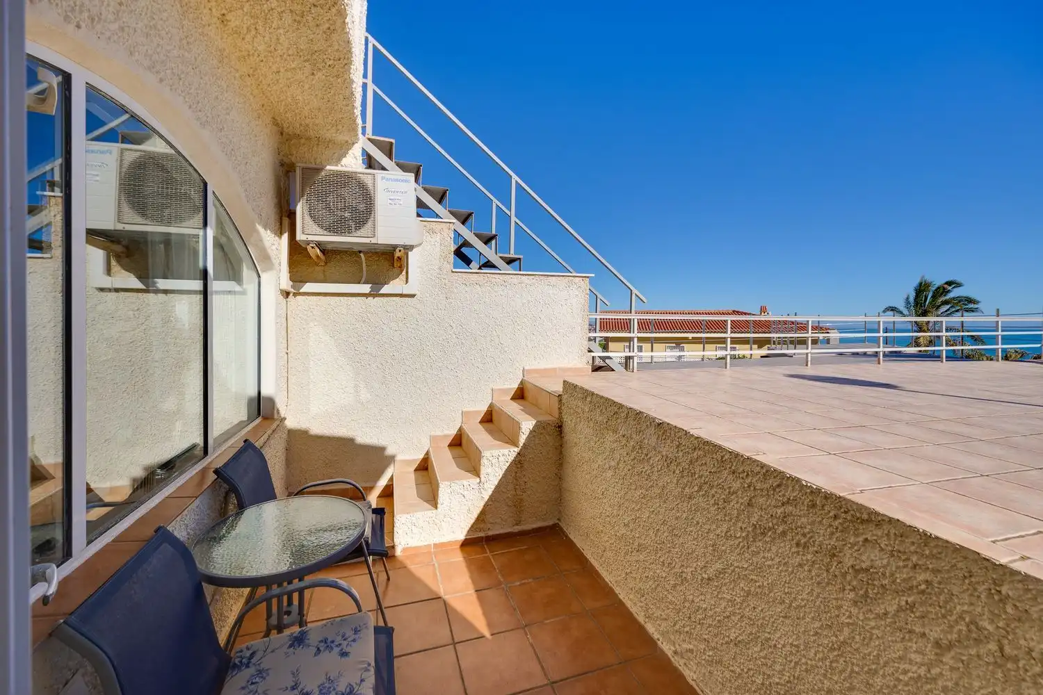 Terraza de Casa adosada en venta en Torrevieja con Aire acondicionado, Calefacción y Jardín privado