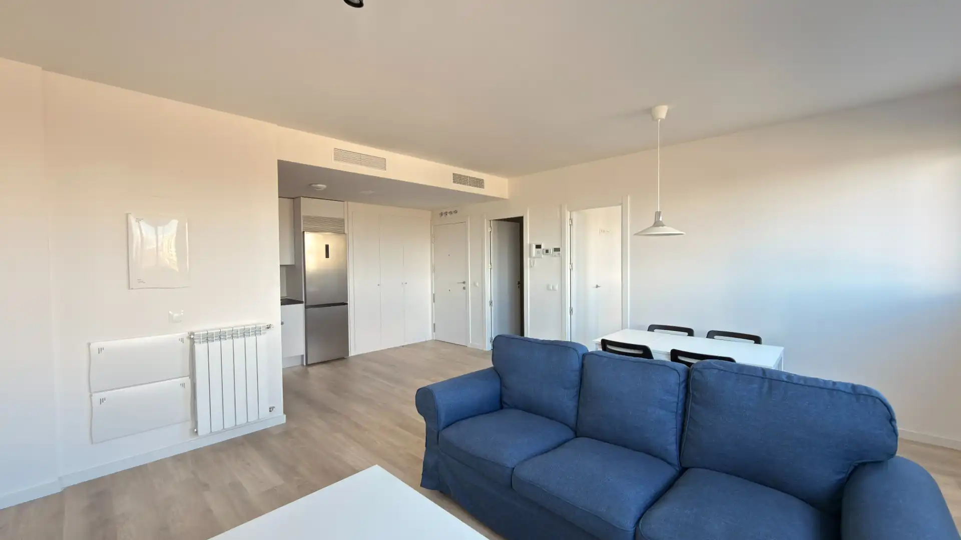 Wohnzimmer von Wohnungen zur Miete in Tres Cantos mit Klimaanlage, Heizung und Terrasse