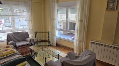 Foto 3 de Apartament en venda a Calle Santo Tirso, El Ejido - Santa Ana, León Capital