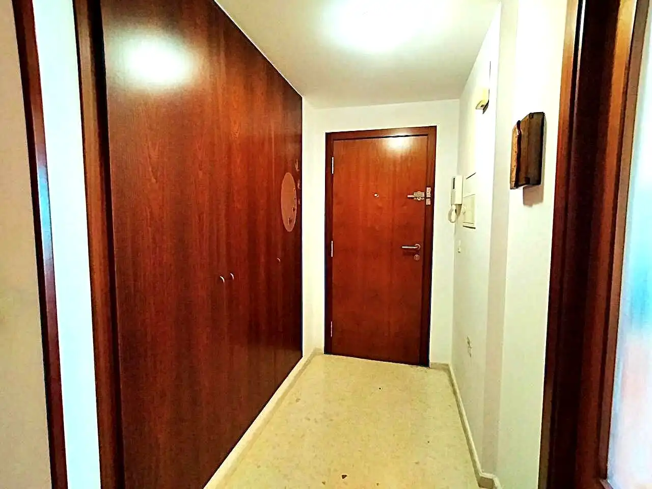 Wohnung zum Verkauf in Oliva mit Abstellraum und Möbliert