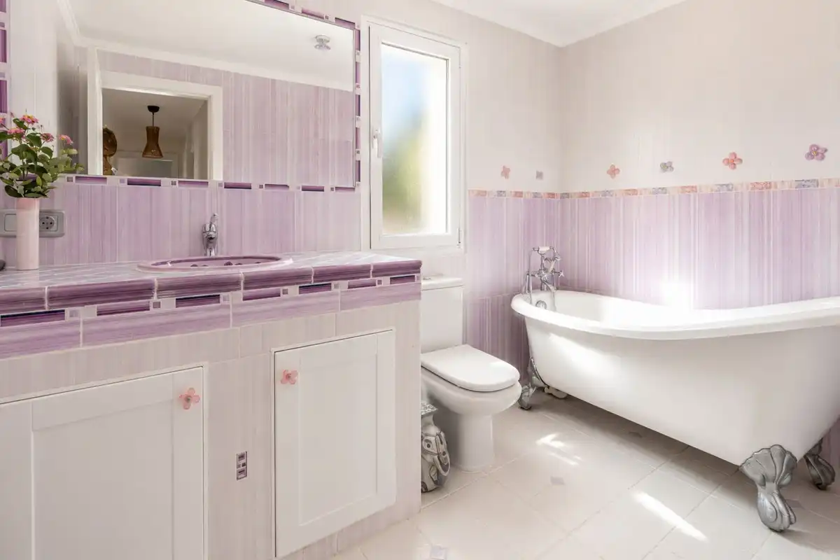 Terraced house with pool for sale in La Alcaidesa, imagen 28