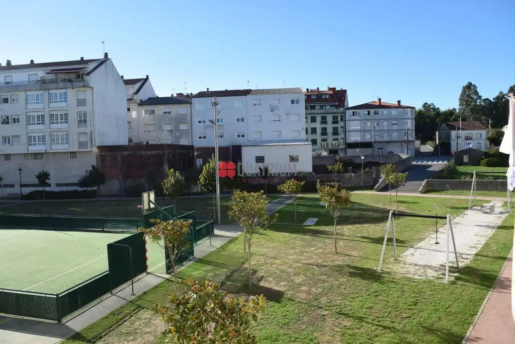 Piso con ascensor en venta en Rúa de Xosé M. López Ardeiro, imagen 26