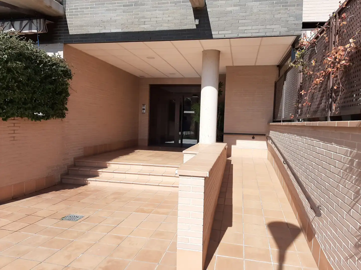 Piso de alquiler en Alcalá de Henares con Aire acondicionado, Calefacción y Jardín privado