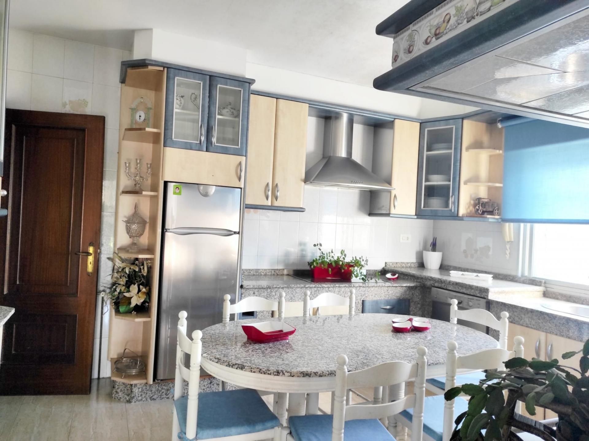 House or chalet for sale in Cambados