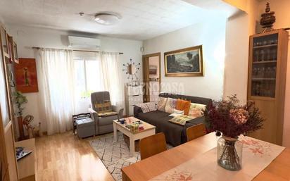 Sala d'estar de Pis en venda en  Madrid Capital amb Aire condicionat i Calefacció
