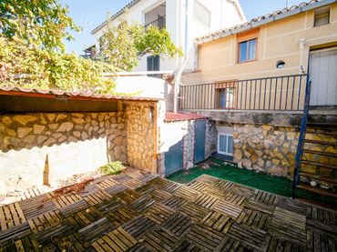 Casa amb piscina en venda a Calle Calle Mayor