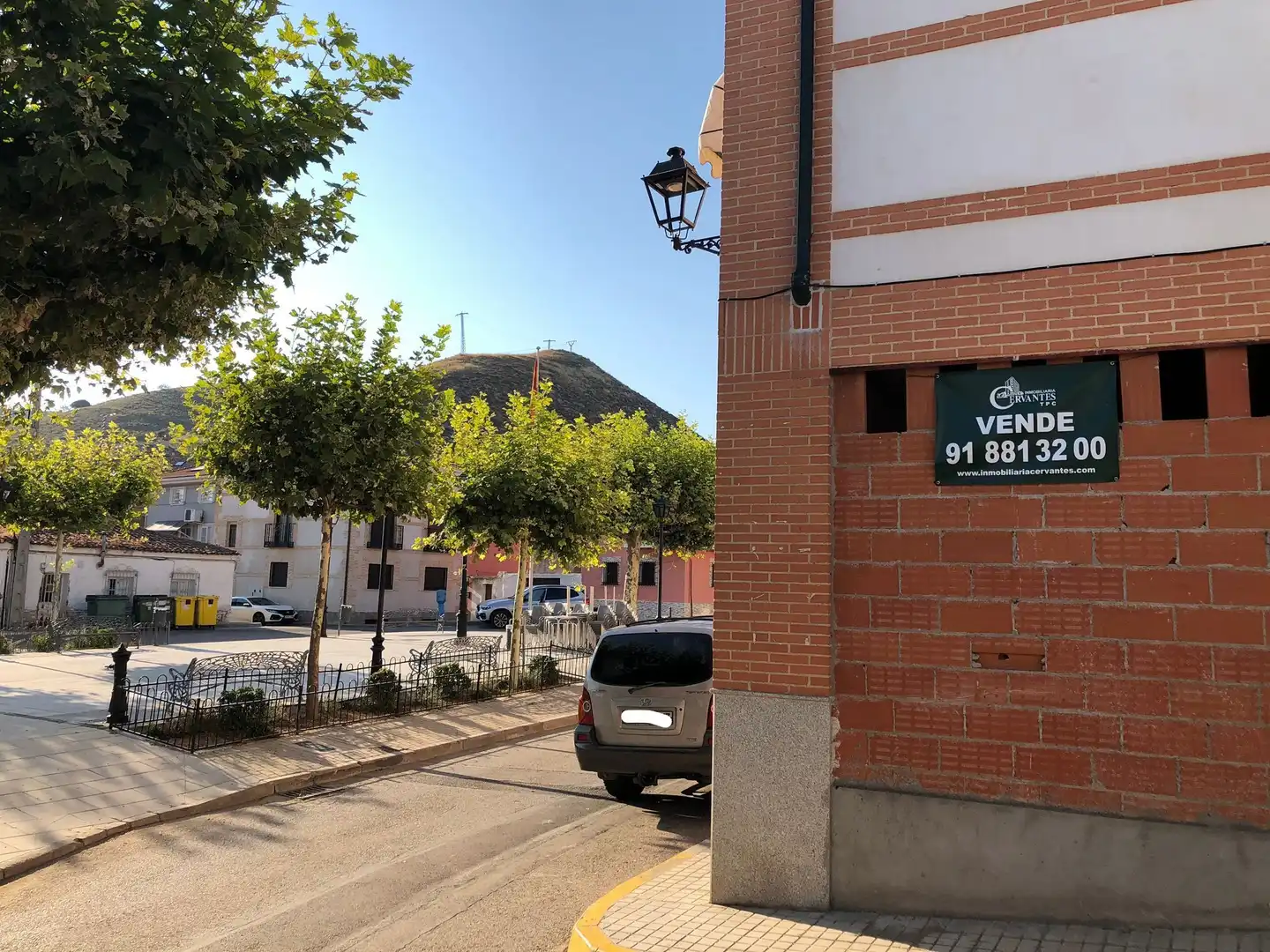 Vista exterior de Local en venta en Anchuelo